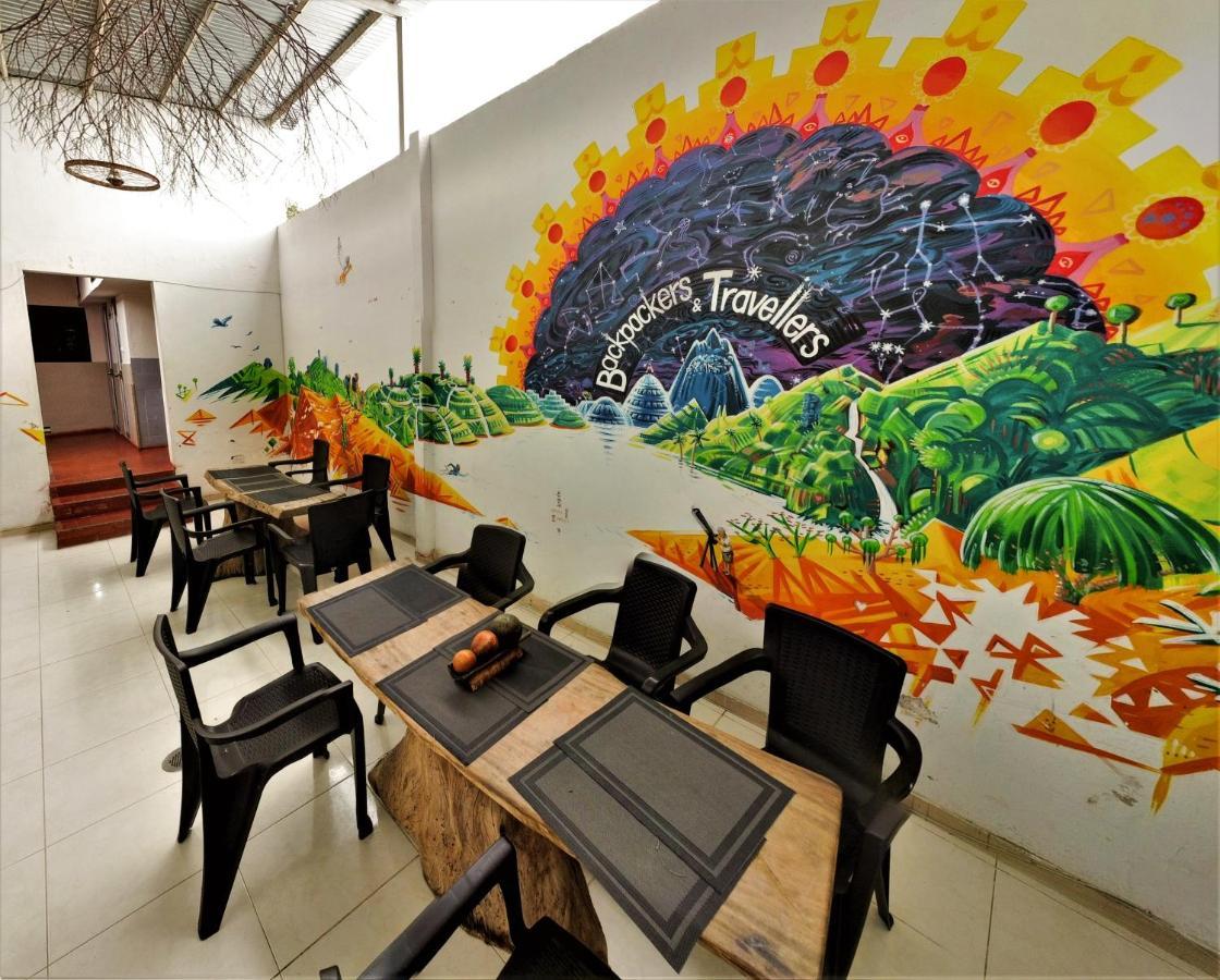 Backpackers And Travellers Hostel 네이바 외부 사진