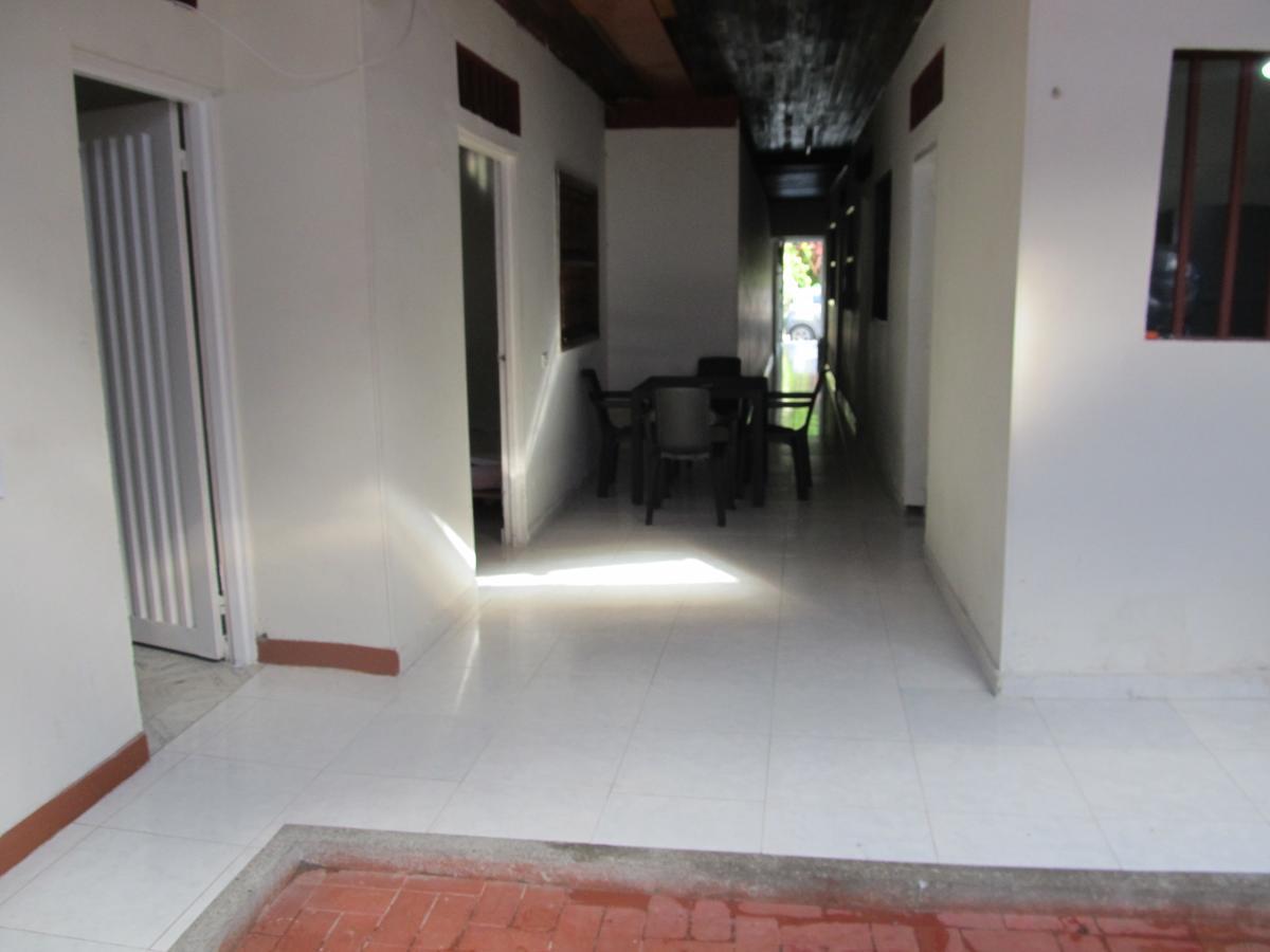 Backpackers And Travellers Hostel 네이바 외부 사진