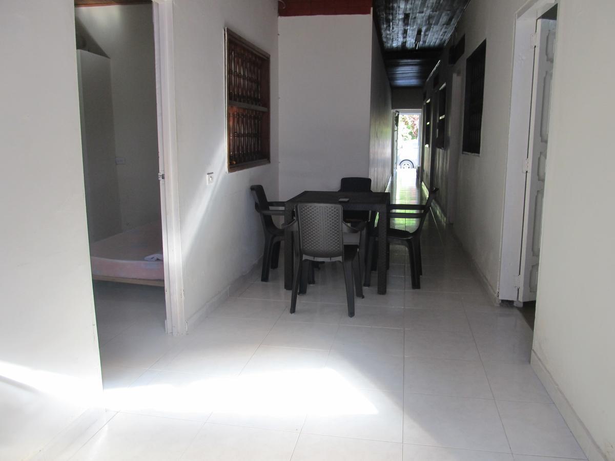 Backpackers And Travellers Hostel 네이바 외부 사진