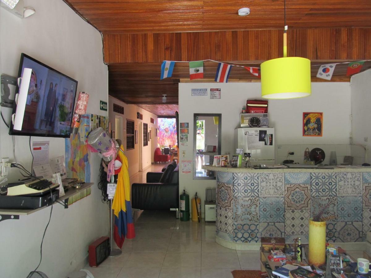 Backpackers And Travellers Hostel 네이바 외부 사진